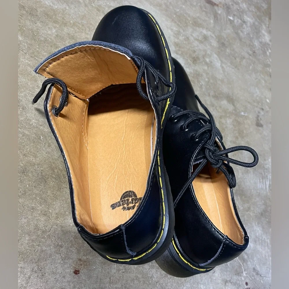 Dr. Martens Black Leather Men's Shoes